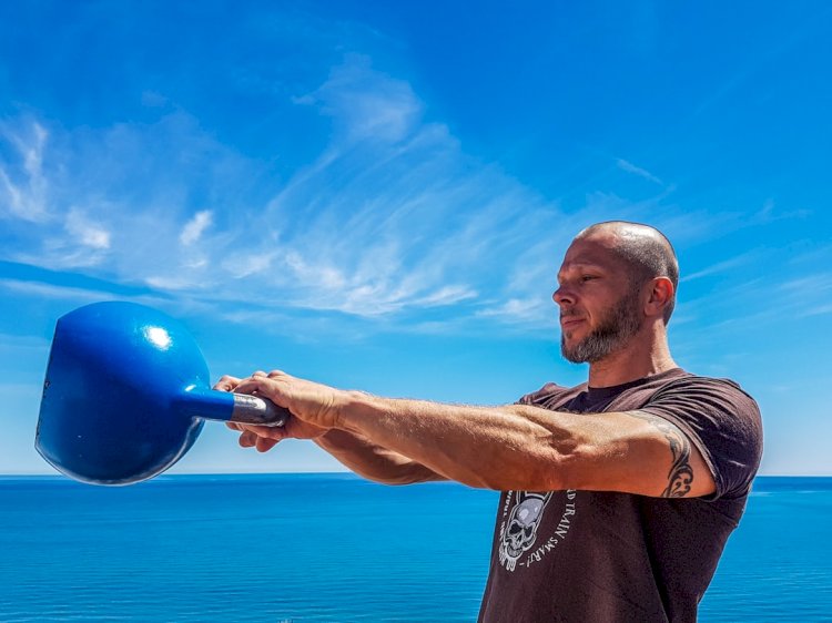 Unique Kettlebell Exercises to Build Strength, Muscle and Mobility